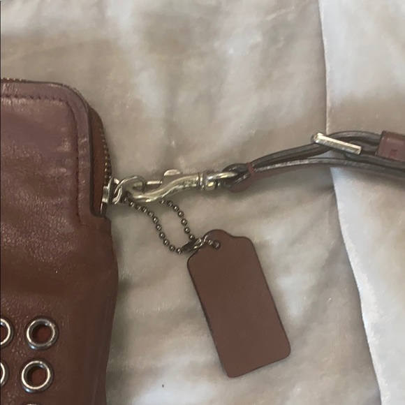 Wristlet - Picture 4 of 6